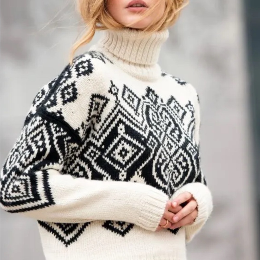 Dale Of Norway Falun women’s turtleneck Sweater White Nordic